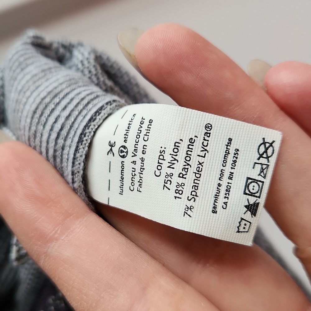 NWOT lululemon Vinyasa Scarf, Light Grey - Picture 8 of 12
